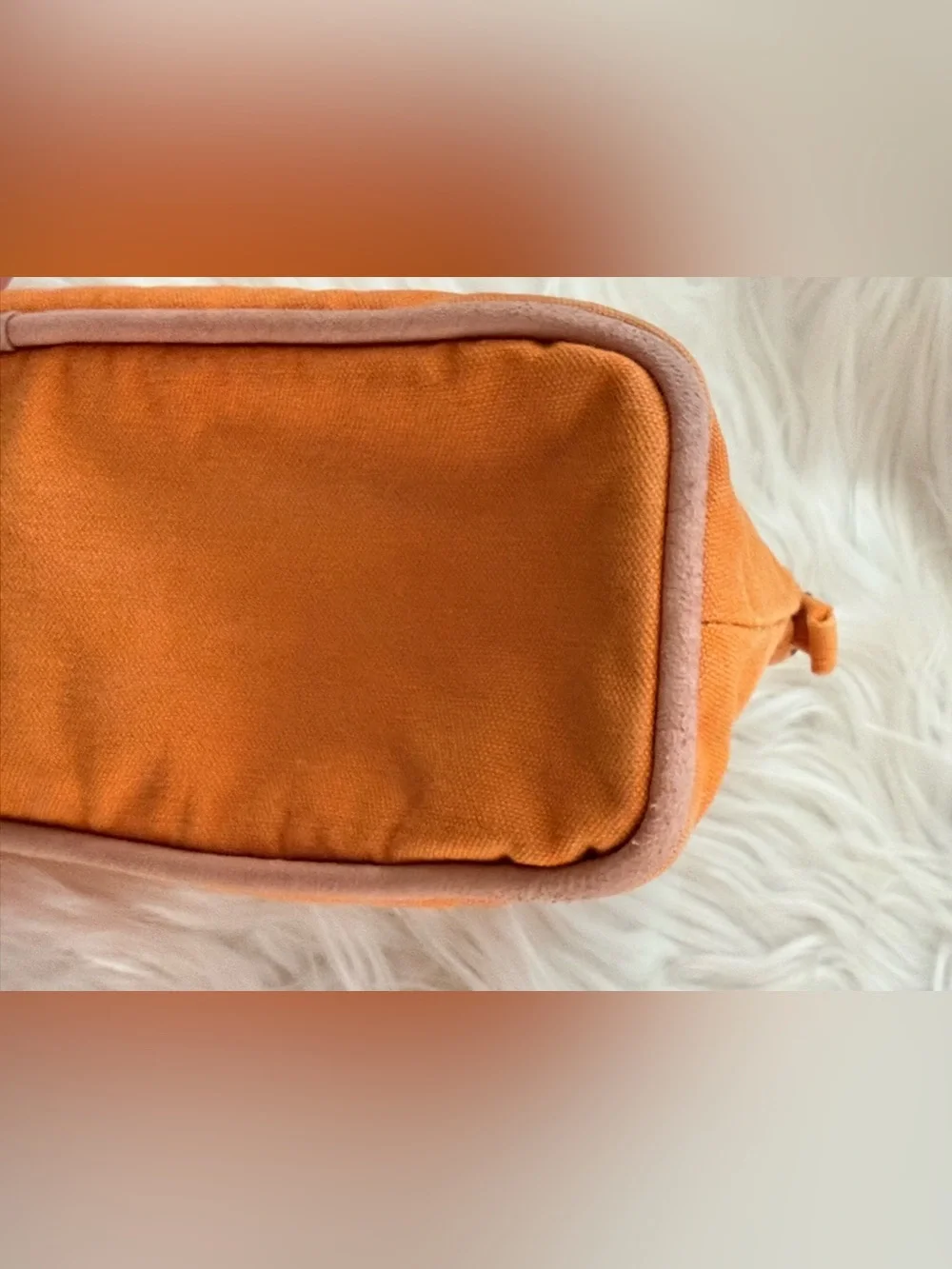 Hermes features orange